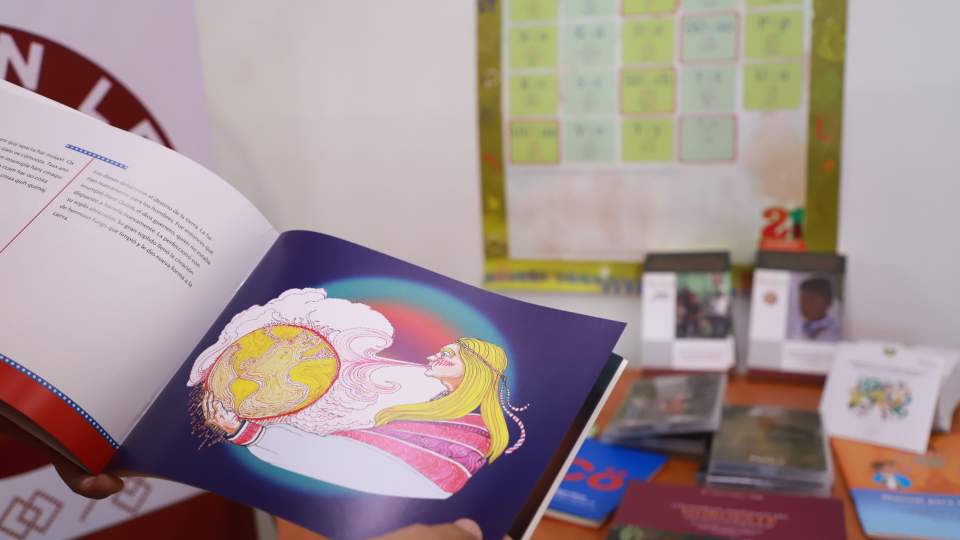 Creson enriquecerá sus bibliotecas con donación del Instituto Nacional de Lenguas Indígenas